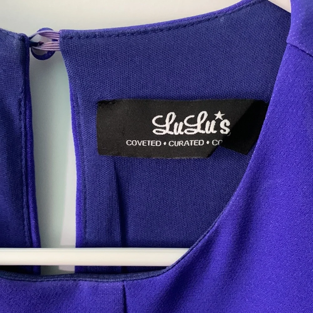 Lulu’s Mini dress - Picture 2 of 3